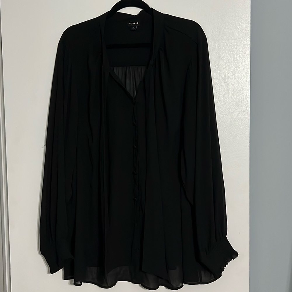 Torrid sheer button down blouse with pussybow neckline